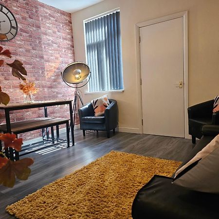 Fife House - Welcome Short Stays Derby Eksteriør billede
